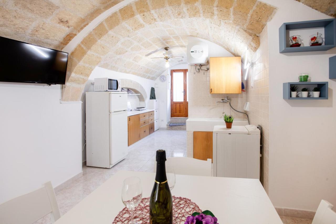 Monopoli Heartbeat - Apartment 200M From Sea Buitenkant foto